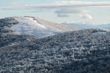 Dağların güzel manzarası Polonyalı
