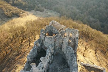 Dünyanın en ünlü simgesi Brekov 'un antik şehrin kalıntıları.