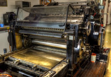 eski moda basın makinesi