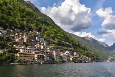 Gandria Lugano Gölü kıyısında Monte Boglia ile Ba 'da