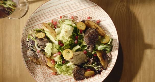 Oosterse Keuken Georgische Verse Salade Georgische Nationale Keuken Eten Tafel — Stockvideo
