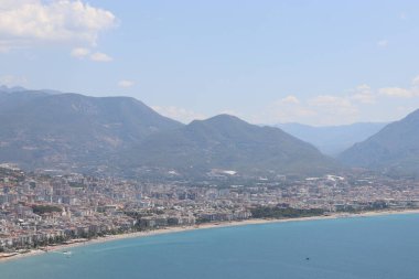 Türk Ege Denizi, plajlar ve palmiye ağaçları 