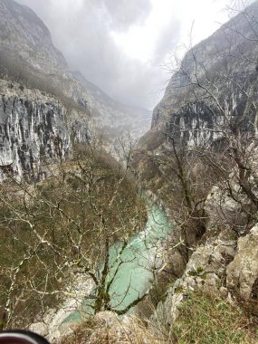 Karadağ dağların güzel manzara 