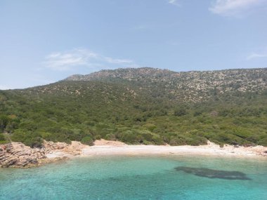 plaj ve deniz manzarası