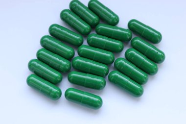 Kapsüllerde yeşil haplar