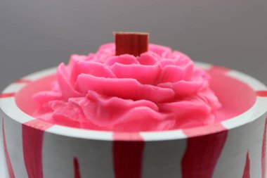  mum, şakayık mumu, pembe şakayık, el yapımı mum, soya mumu, el yapımı, hediye, pembe, kırmızı, beyaz