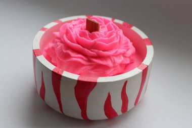  mum, şakayık mumu, pembe şakayık, el yapımı mum, soya mumu, el yapımı, hediye, pembe, kırmızı, beyaz