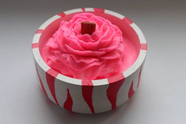  mum, şakayık mumu, pembe şakayık, el yapımı mum, soya mumu, el yapımı, hediye, pembe, kırmızı, beyaz