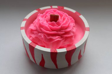  mum, şakayık mumu, pembe şakayık, el yapımı mum, soya mumu, el yapımı, hediye, pembe, kırmızı, beyaz