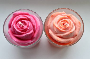  Mumlar, gül mumları, turuncu gül, pembe gül, el yapımı mum, soya mumu, el yapımı, hediye, pembe, turuncu, dekor, ev dekorasyonu, gül, hediye, bayram,