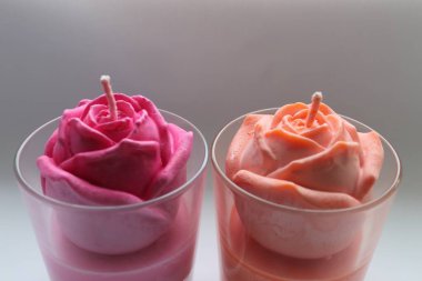  Mumlar, gül mumları, turuncu gül, pembe gül, el yapımı mum, soya mumu, el yapımı, hediye, pembe, turuncu, dekor, ev dekorasyonu, gül, hediye, bayram,