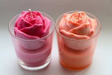  Mumlar, gül mumları, turuncu gül, pembe gül, el yapımı mum, soya mumu, el yapımı, hediye, pembe, turuncu, dekor, ev dekorasyonu, gül, hediye, bayram,