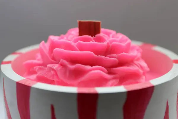  mum, şakayık mumu, pembe şakayık, el yapımı mum, soya mumu, el yapımı, hediye, pembe, kırmızı, beyaz