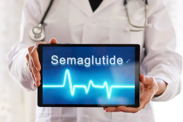 Semaglutid enjeksiyonları, şeker hastası insanlar için kullanılır, diyabetik gün..