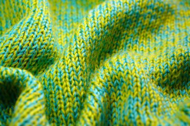 yeşil ve mavi arka plan yumuşak ve sıcak desenli örgü kumaşlı dalgalı pileli