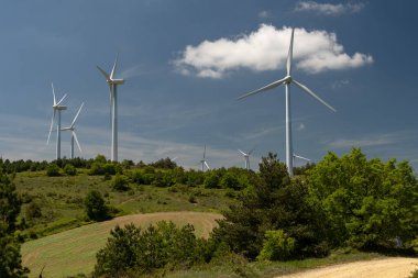 Ülkede rüzgar türbinleri, elektrik üretimi