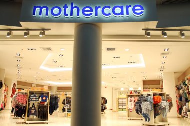 Thane, Maharashtra. Hindistan. 21 Ekim 2013. Thane, Maharashtra 'daki ilk Mothercare marka mağazası. Thane 'deki Viviana AVM' de kurulan çocuk ve anne ürünleri için tanınmış zincir.