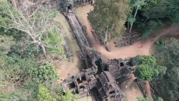 Vista Aerea Maestosi Templi Cambogiani Angkor Wat Banteay Kdei Siem — Video Stock
