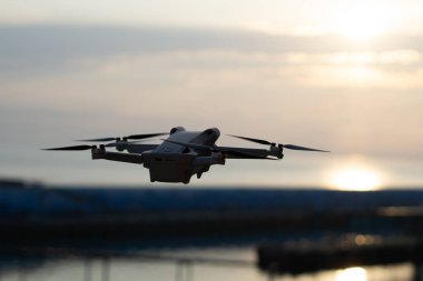 Sunrise Splendor, Uçan Drone Bokeh ile Tayvan Gökyüzü ve Okyanus Güzeli