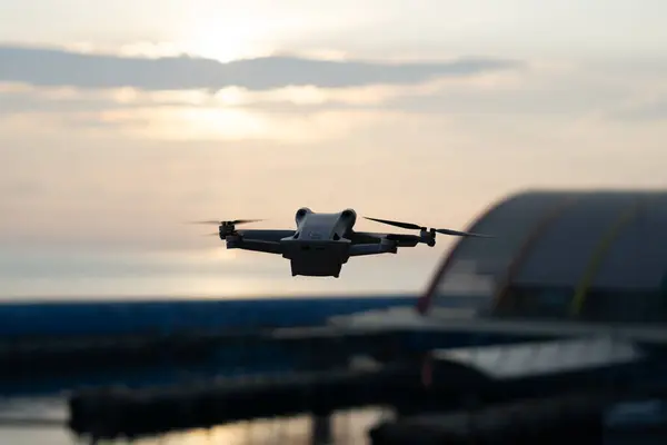Sunrise Splendor, Uçan Drone Bokeh ile Tayvan Gökyüzü ve Okyanus Güzeli