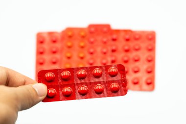 Methycobal 500mg 'lık yüksek kaliteli görüntüler, çevresel nöropati ve yetersizliğin tedavisi için bir B12 vitamini ilavesi.