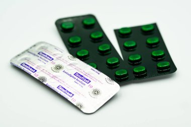 Tensivask Amlodipine 10 mg kan akışını iyileştirerek hipertansiyonu etkili bir şekilde yönetir, kalp krizi veya felç gibi kardiyovasküler riskleri azaltır.