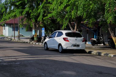 Riau-Endonezya, 22 Nisan 2024, Honda Brio Satya