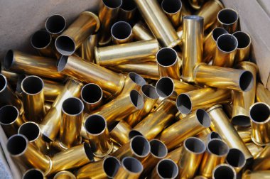 Atış taliminden boş fişekler