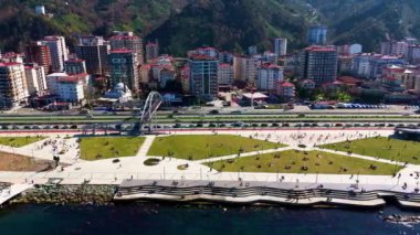 Rize 'deki deniz kıyısının havadan görünüşü