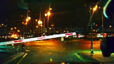 Şehirde gece.