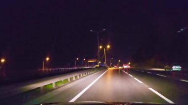 Işıklar şehrinin gece manzarası