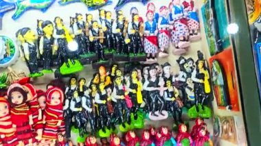Tayland 'daki renkli hediyelik eşya dükkanı