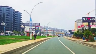 Yeni Zelanda 'nın yolunun manzarası