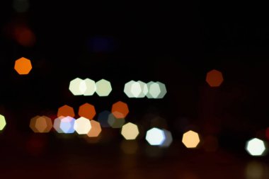 Gece ışıkları bokeh, şehir ışıkları, bulanık arkaplan.