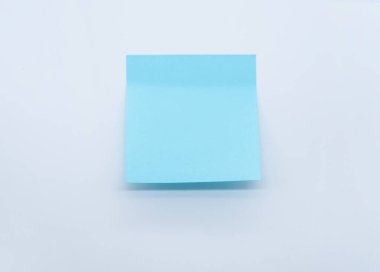 mavi yapışkan not kağıdı