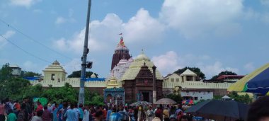 Jagannath Puri Tapınağı, Odisha. Ünlü Jagannath Tapınağı, Jagannath 'a adanmış önemli bir Hindu tapınağı, Vishnu' nun bir formu..