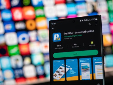 Galati, Romanya - 31 Ekim 2022: Android akıllı telefonlar için Google Play Store üzerinden 24 uygulama
