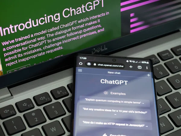 Chatgpt Gpt Openai Chat Chatbot Pantalla Concepto Inteligencia Artificial Tecnología Fotos De Stock