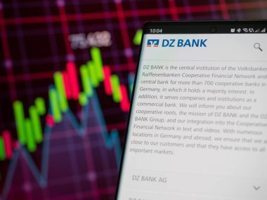Galati, Romanya - 30 Mart 2023: DZ Bank Stock: Piyasanın Yükselişleri ve Düşükleri