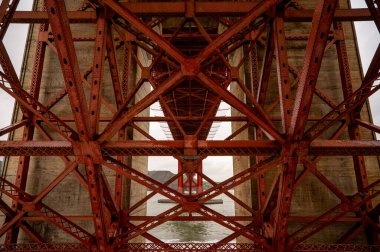 San Francisco 'nun Golden Gate Köprüsü' nün bir başka manzarası