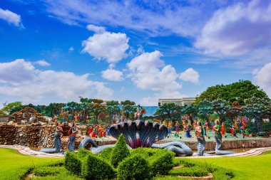 Prem Mandir, Vrindavan, UttarPradesh, Hindistan dışındaki Garden 'da güzel bir mimari.,