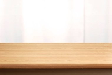 Güzel ahşap masa. Arka planda buzlu cam var..