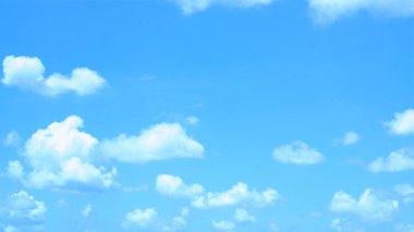 bulutlu mavi gökyüzü arkaplanı