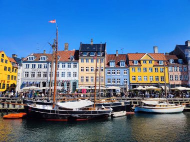 Nyhavn, Kopenhag, Danimarka 'daki renkli bina.