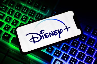 Disney Plus logosu akıllı telefon ekranında sergileniyor. Endonezya - 30 Nisan 2024.