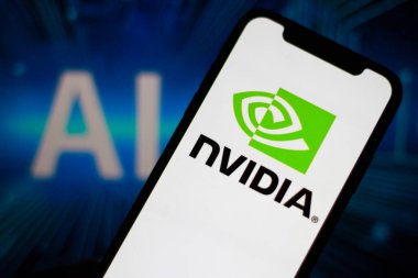 NVIDIA logosu akıllı telefon ekranında görüntülendi