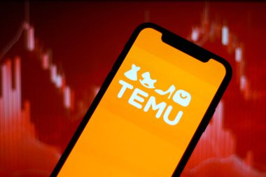 Akıllı telefonda Temu uygulaması aç