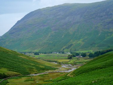 Beck Head 'den Yewbarrow ve Wasdale Head görüntüsü