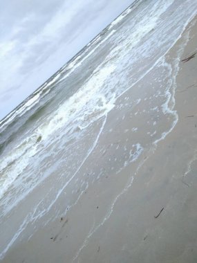 Çapraz fotoğraf, açı, sahilde dalgalar, okyanus, kumsal, kıyı şeridi, su, seyahat, turizm, körfez, deniz köpüğü