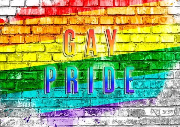 Tuğla Duvarda Gökkuşağı Bayrağıyla Eşcinselim Diye Mesaj Lgbt Gurur Ayı - Stok İmaj